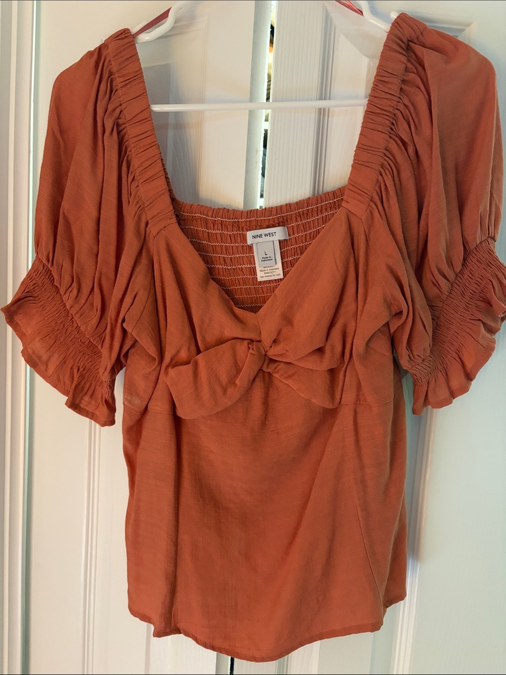 Nine West Rust Knot-Front Puff Sleeve Blouse size large